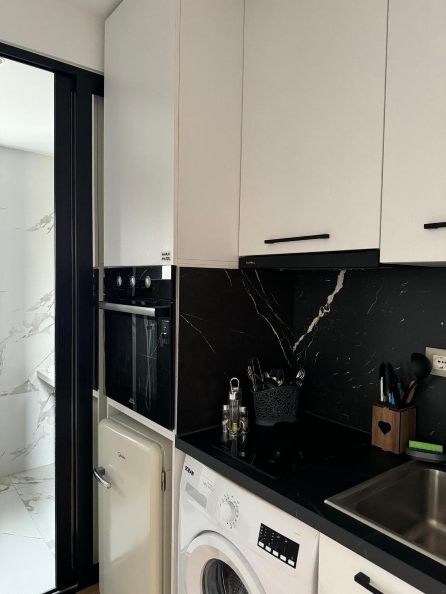 Tirana Elegant Apartment Exterior photo